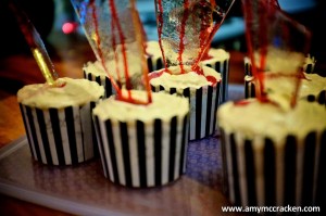awesome shattered glass blood cupcakes halloween