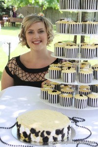 wedding cupcakes cake black white rose rabbit leaf amy mccracken